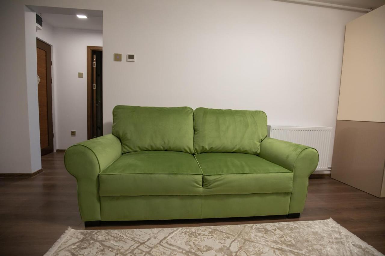 Apartament Gold Tirgu Ocna Exterior photo